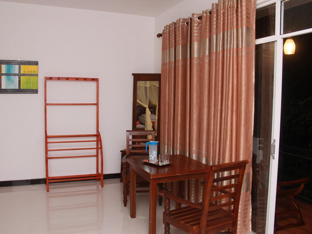 Sun Rest Mirissa Hotel Banduramulla Ngoại thất bức ảnh