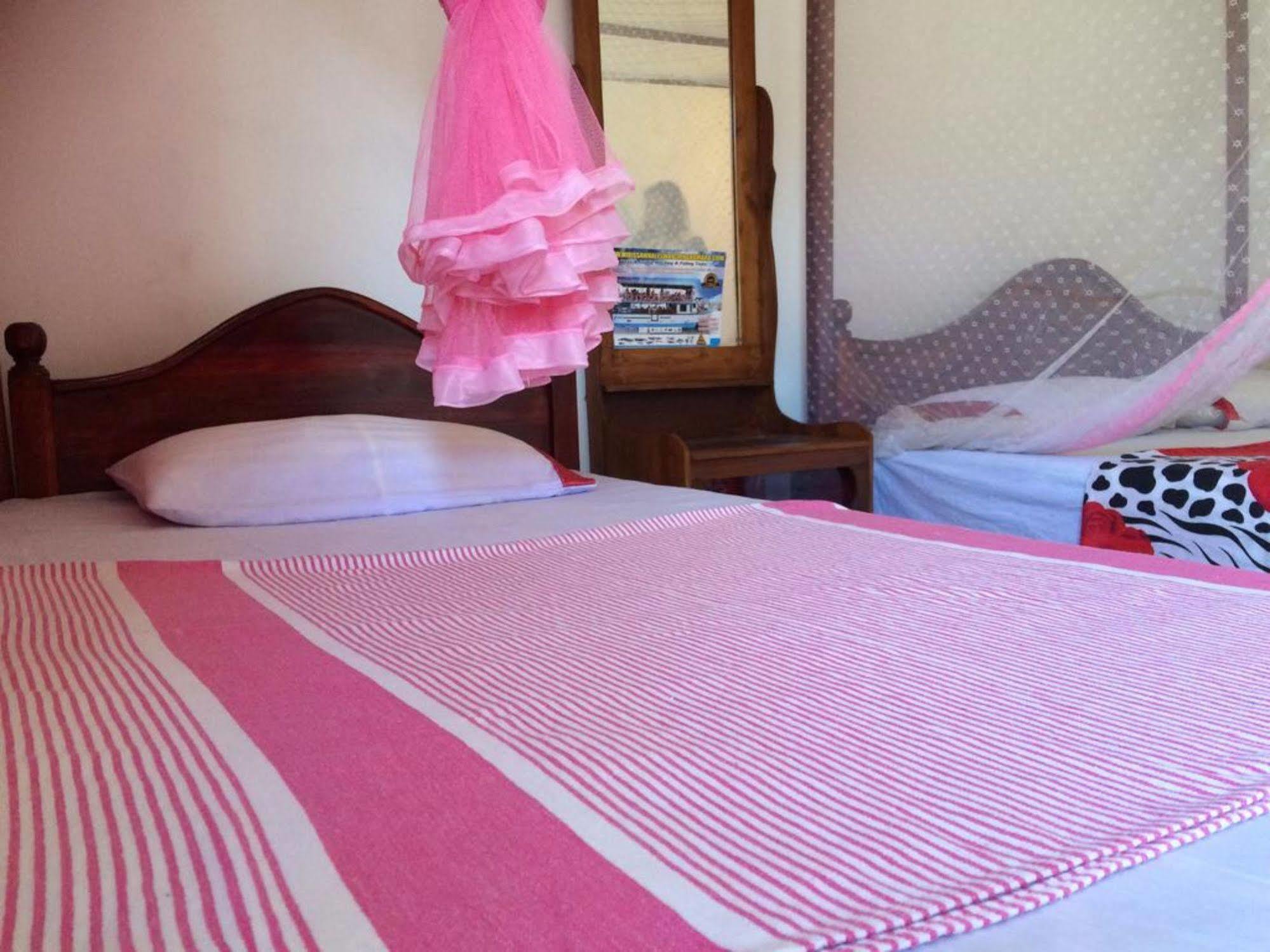 Sun Rest Mirissa Hotel Banduramulla Ngoại thất bức ảnh
