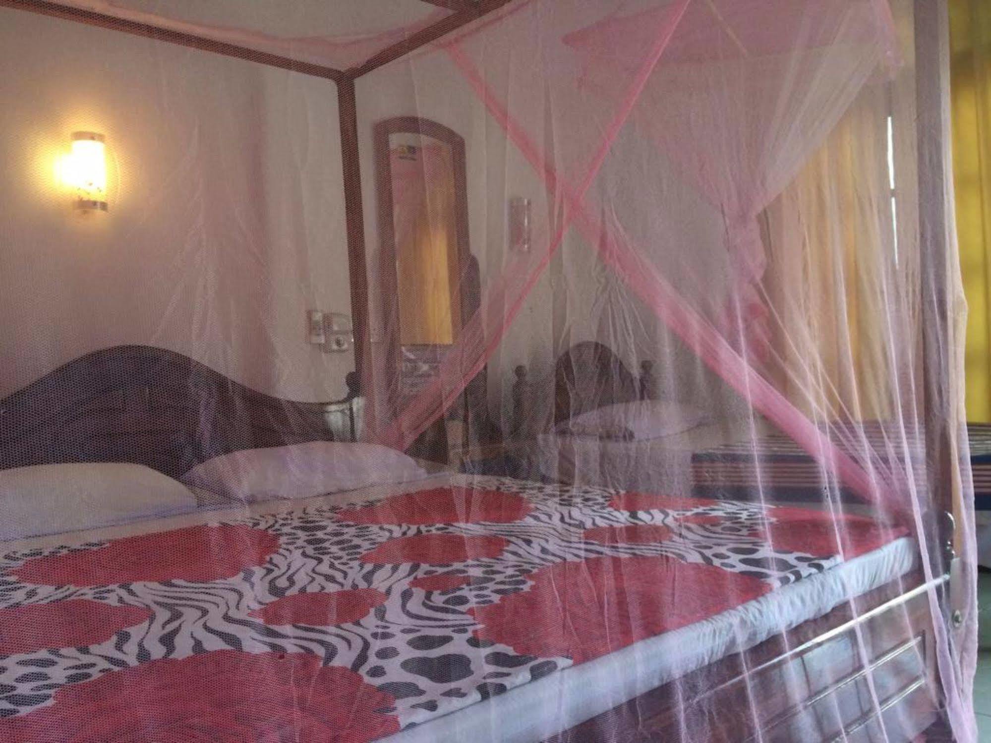 Sun Rest Mirissa Hotel Banduramulla Ngoại thất bức ảnh