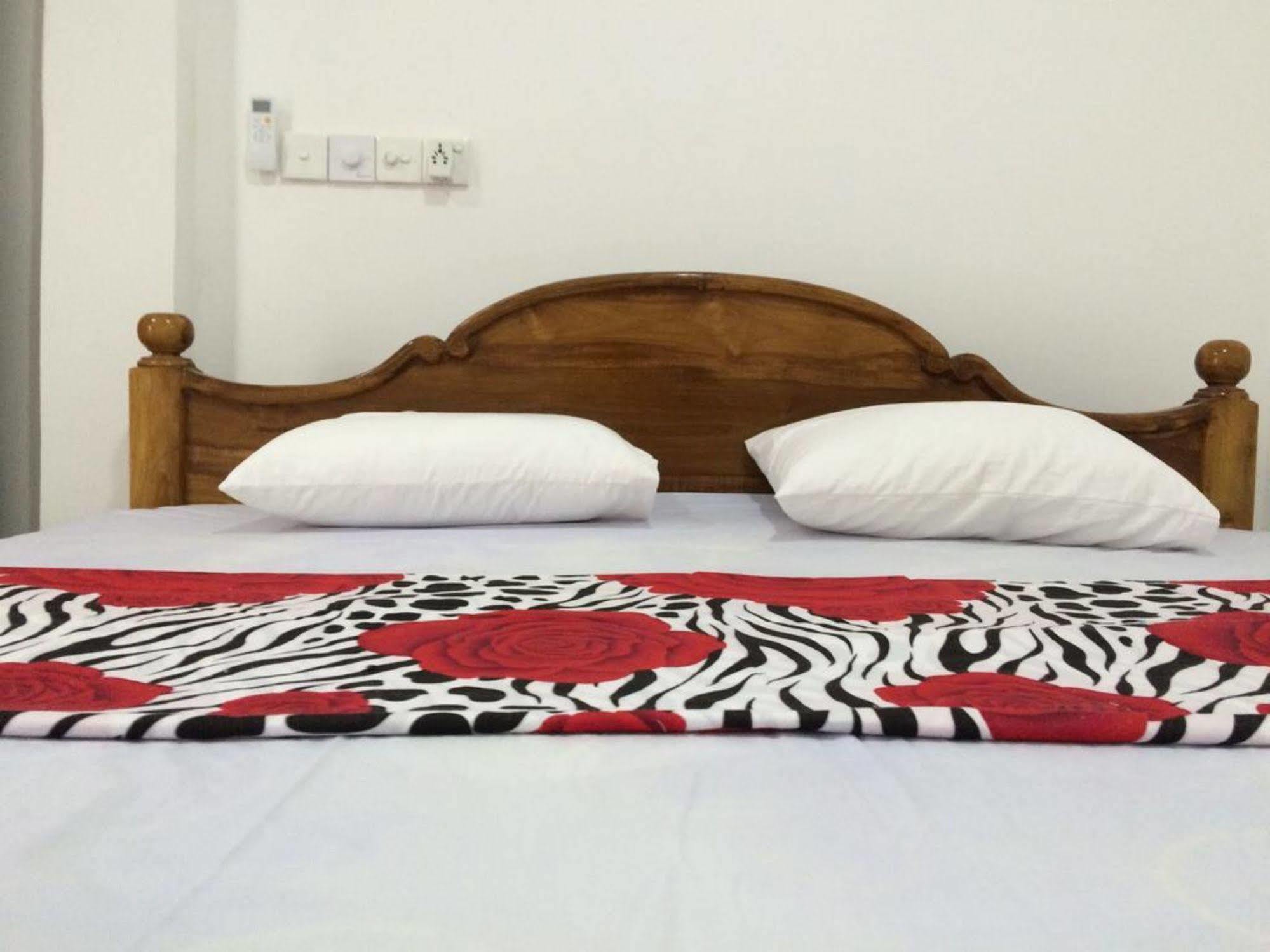 Sun Rest Mirissa Hotel Banduramulla Ngoại thất bức ảnh