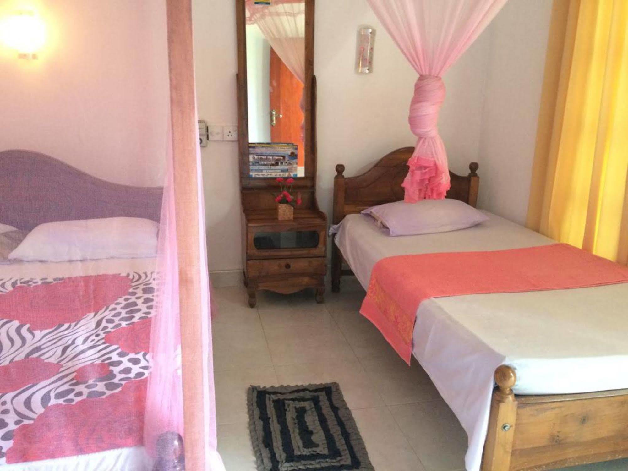 Sun Rest Mirissa Hotel Banduramulla Ngoại thất bức ảnh